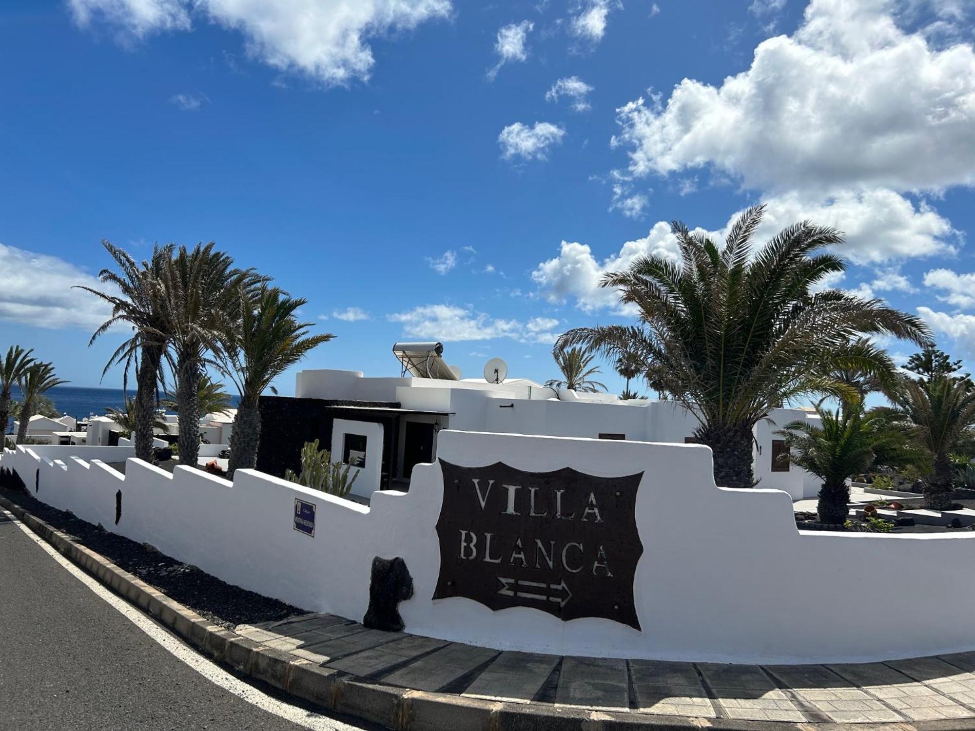 Villa Blanca Nudist Place Charco del Palo Kültér fotó